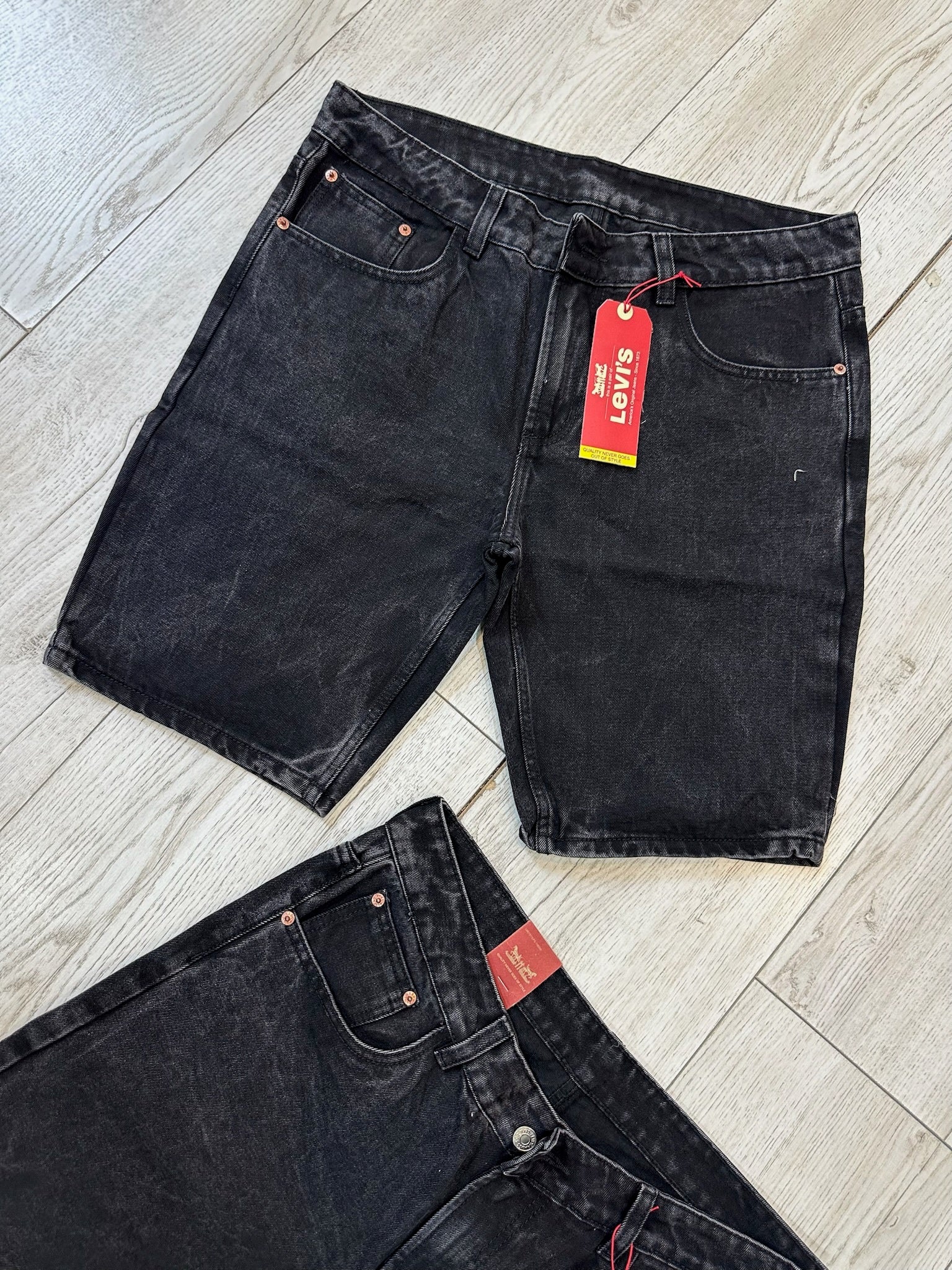 BERMUDA DENIMN