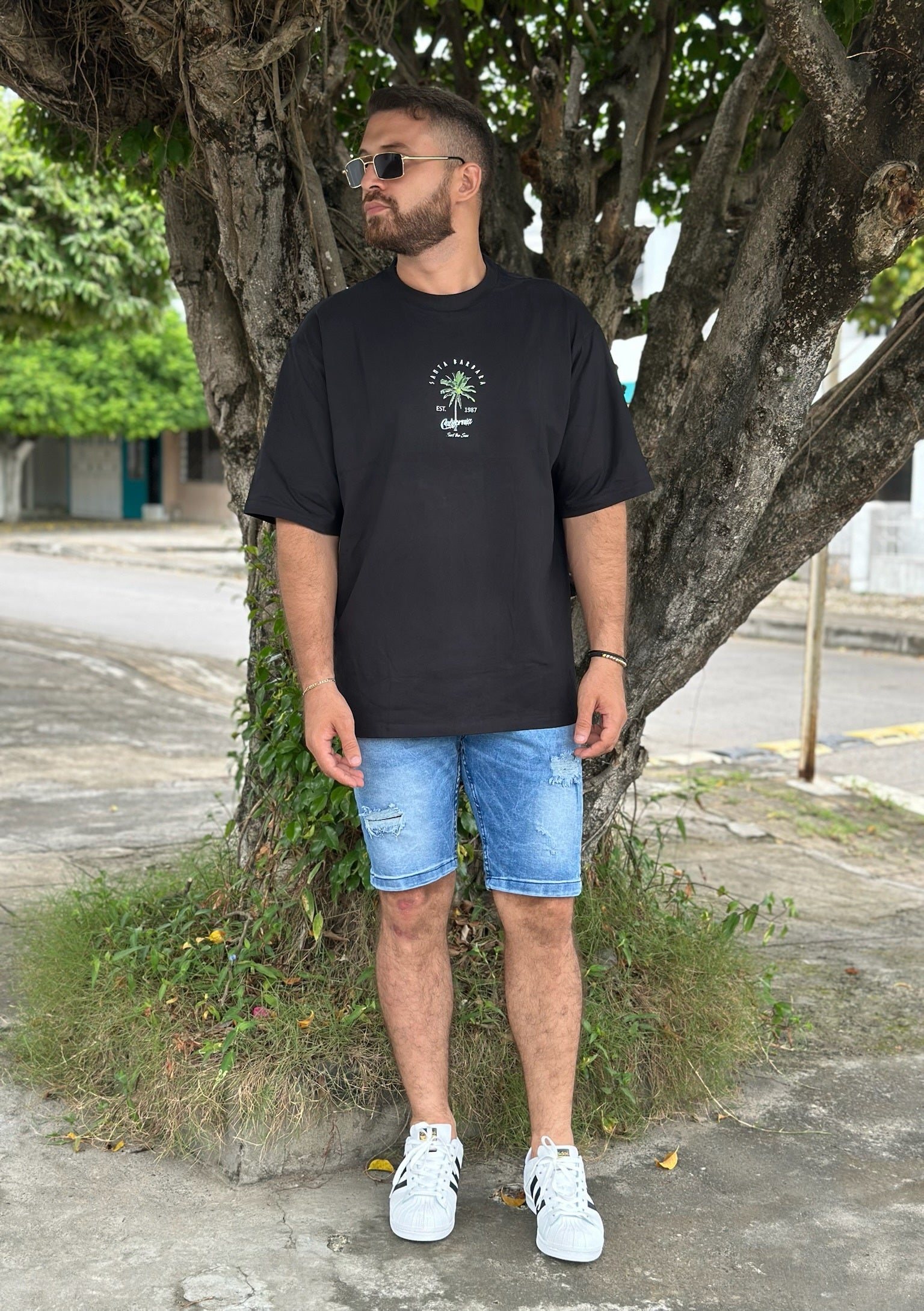 CAMISETA OVER VIBRAS