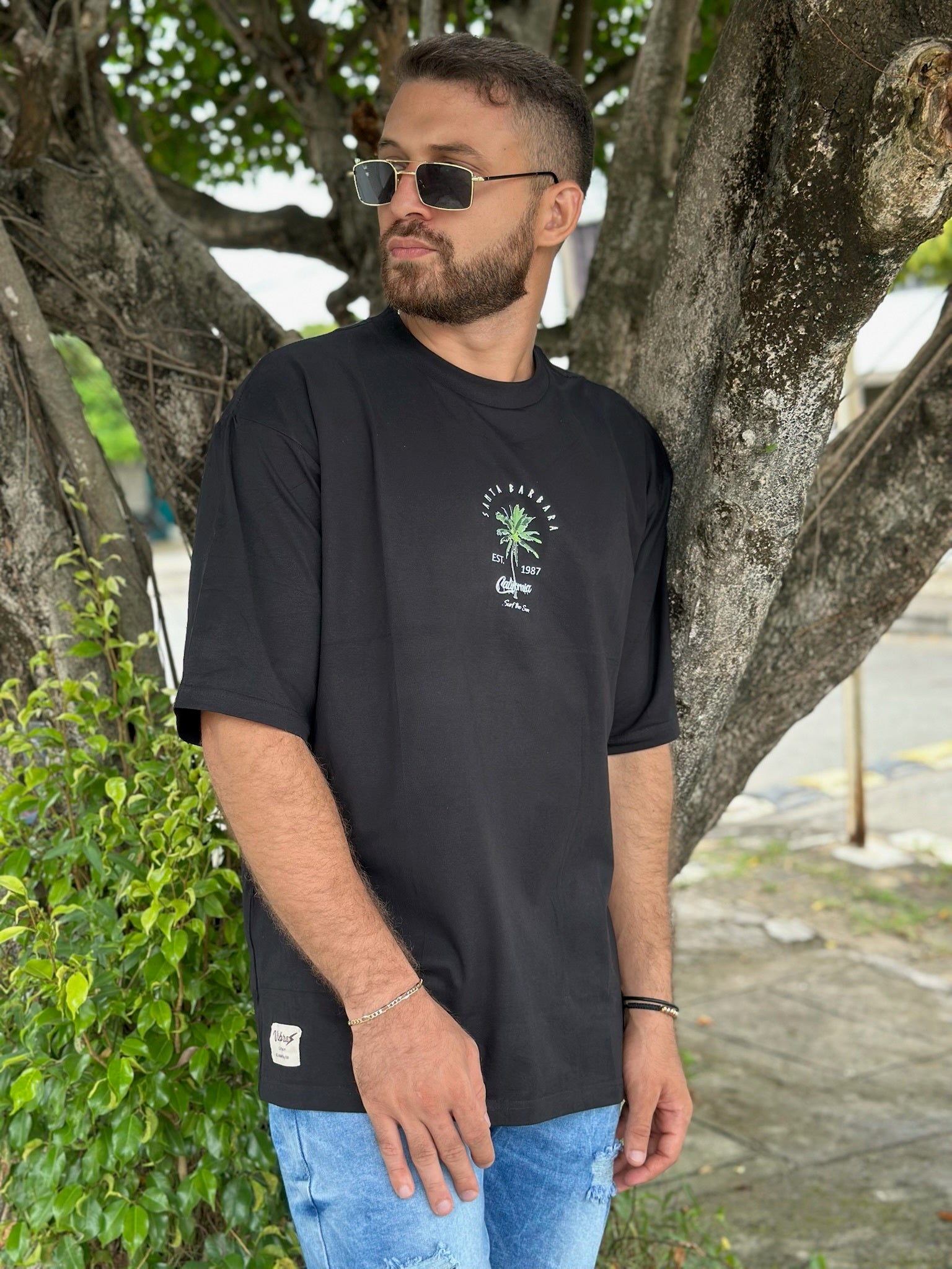 CAMISETA OVER VIBRAS