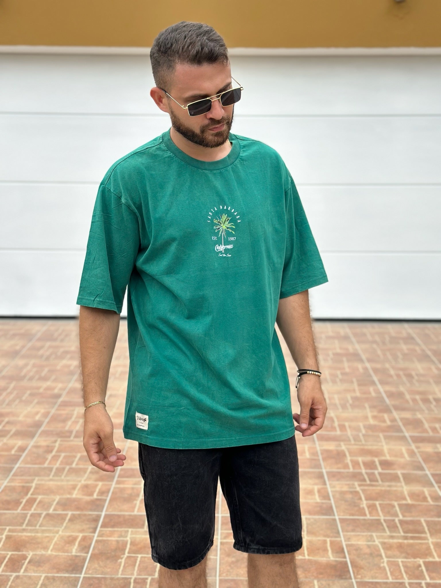 CAMISETA OVER VIBRAS