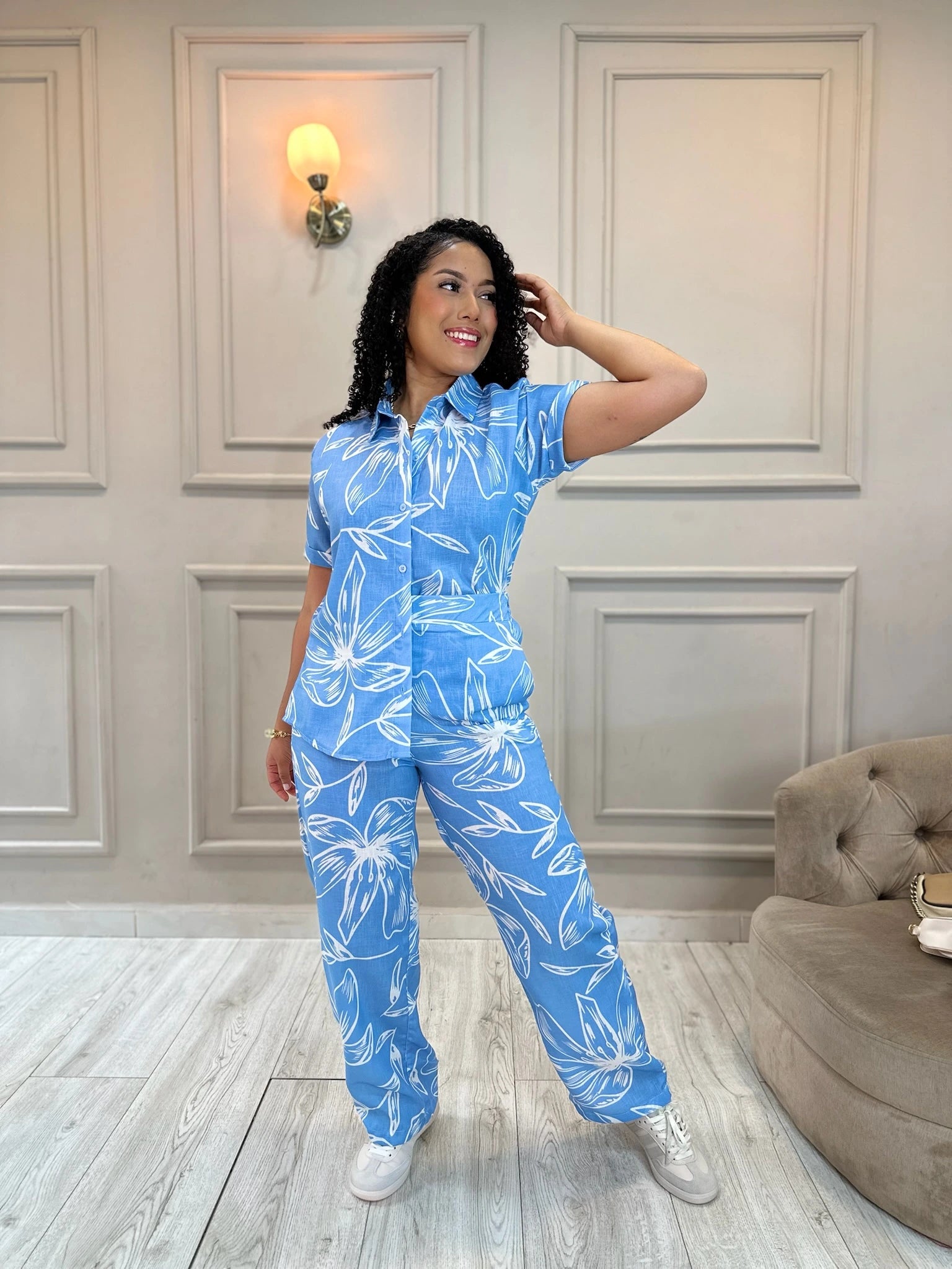 SET NOHELIA
