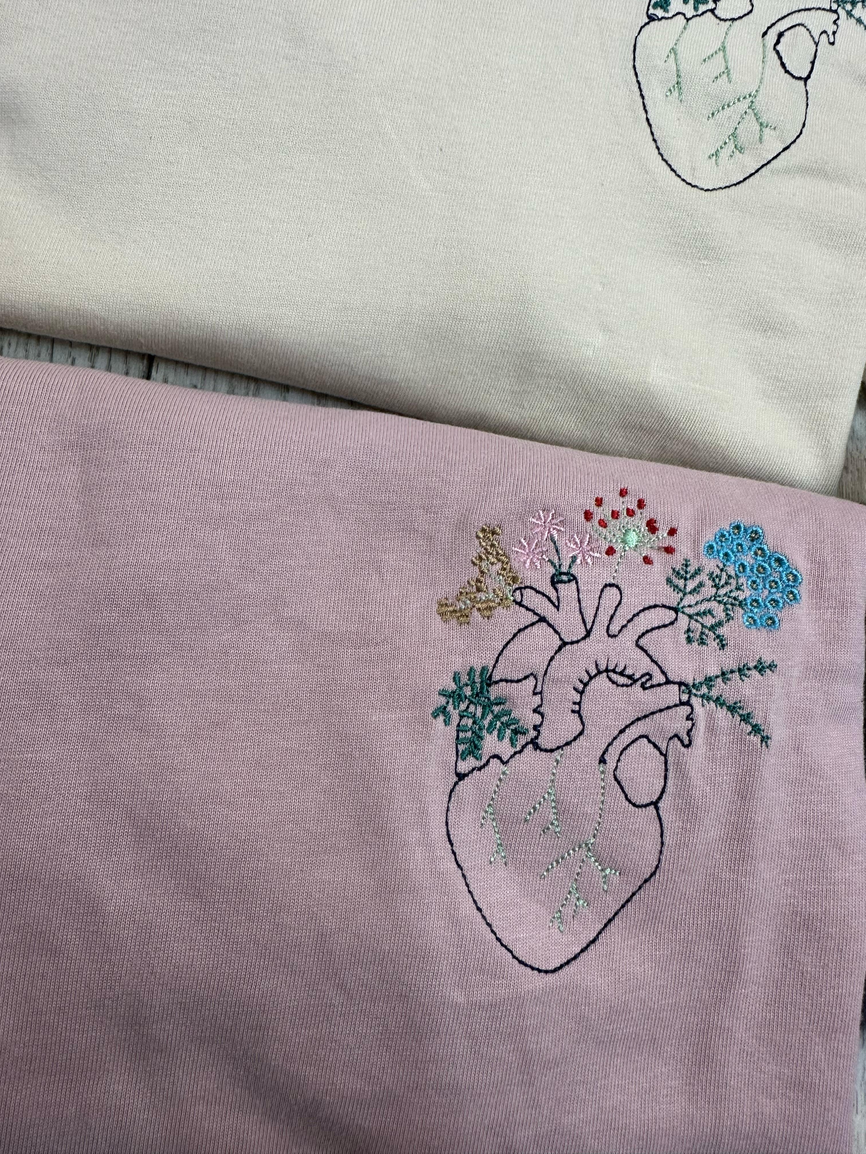 CAMISETAS CON BORDADO